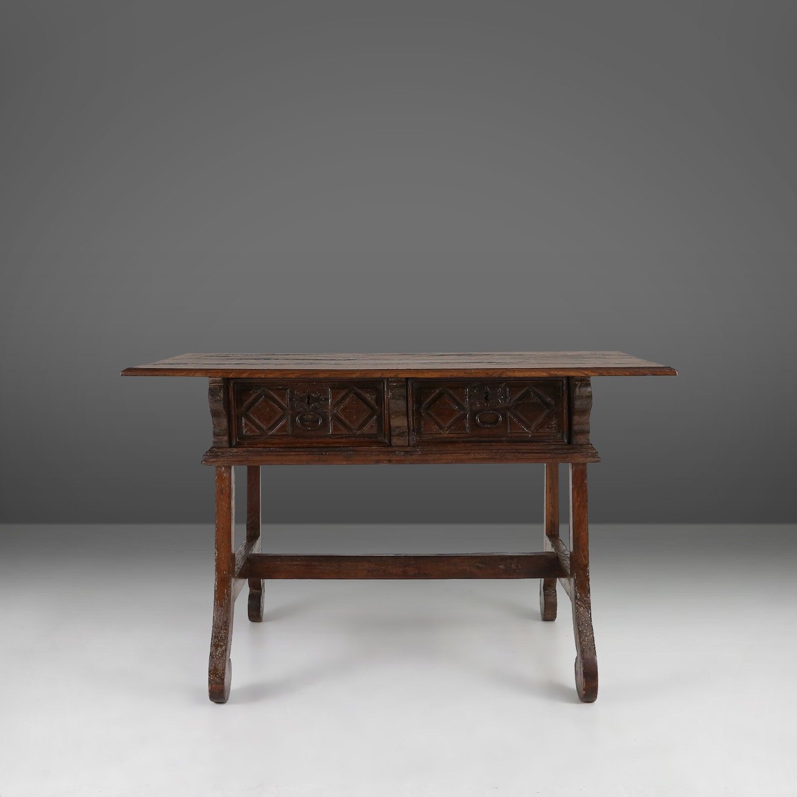 Antique carved Oak Spanish Console Table with Drawers, 18th Century-img